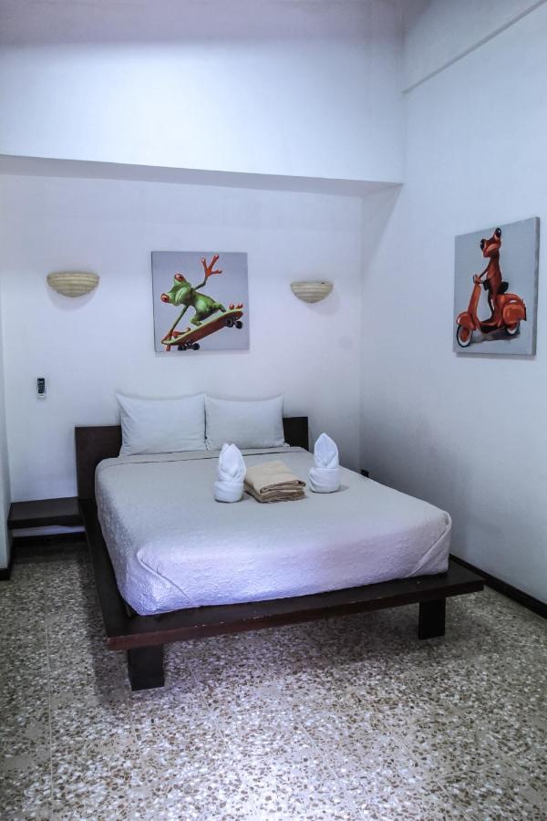 Café de Playa beach front suites Coco Extérieur photo